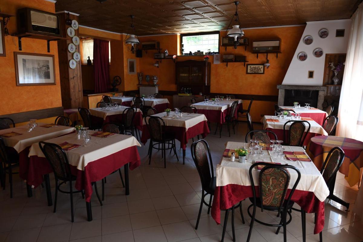 Hotel La Capannina Massino Visconti Bagian luar foto